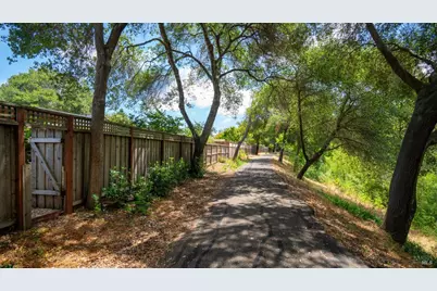 2344 Gads Hill Street, Santa Rosa, CA 95401 - Photo 27