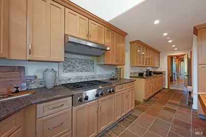 10533 Westside Road, Healdsburg, CA 95448 - Photo 19
