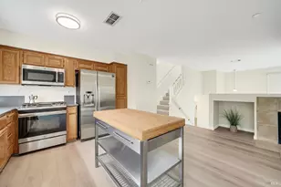 450 E E St, Benicia, CA 94510 - Photo 13