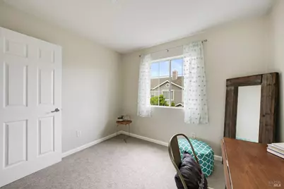 450 E E Street, Benicia, CA 94510 - Photo 23