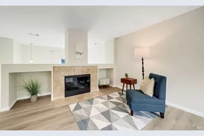 450 E E Street, Benicia, CA 94510 - Photo 17