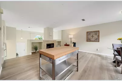 450 E E Street, Benicia, CA 94510 - Photo 13