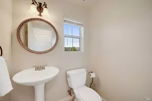 450 E E St, Benicia, CA 94510 - Photo 11