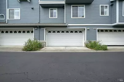 450 E E Street, Benicia, CA 94510 - Photo 33