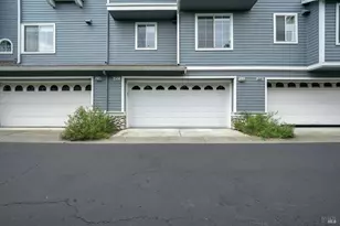450 E E St, Benicia, CA 94510 - Photo 33