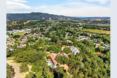 275 Kerry Lane, Cloverdale, CA 95425 - Photo 9