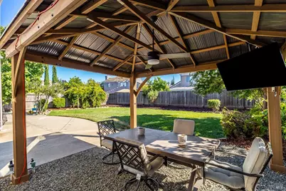 724 Bundoran Way, Vacaville, CA 95688 - Photo 47