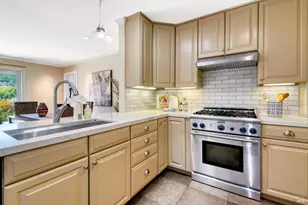 649 Peach St, Novato, CA 94945 - Photo 9