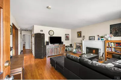 613 Ashbury Avenue, Santa Rosa, CA 95404 - Photo 3