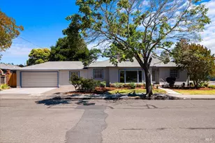 1504 Jewell Dr, Santa Rosa, CA 95404 - Photo 1