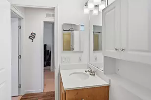 858 Mary St, Santa Rosa, CA 95403 - Photo 9