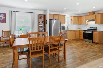 858 Mary Street, Santa Rosa, CA 95403 - Photo 19
