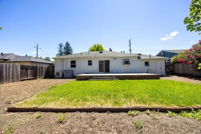 1943 Illinois Avenue, Santa Rosa, CA 95401 - Photo 29