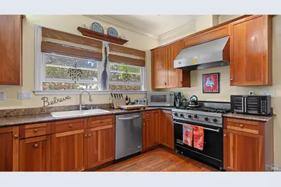 4898 Bodega Avenue, Petaluma, CA 94952 - Photo 11