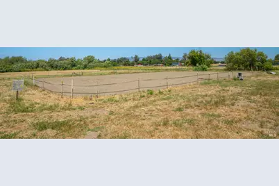 4898 Bodega Avenue, Petaluma, CA 94952 - Photo 37