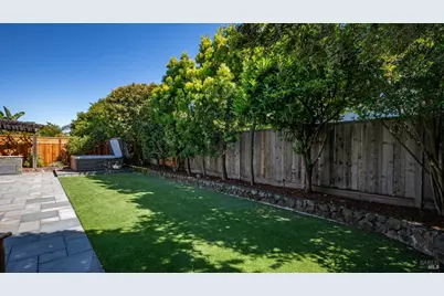 98 Surfwood Circle, San Rafael, CA 94901 - Photo 31
