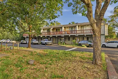 10117 Old Redwood Highway, Windsor, CA 95492 - Photo 9
