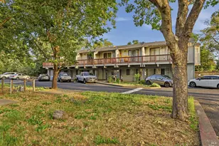 10117 Old Redwood Hwy, Windsor, CA 95492 - Photo 9