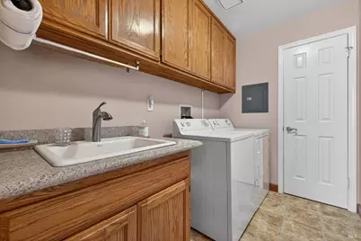 5992 Stone Bridge Road, Santa Rosa, CA 95409 - Photo 27