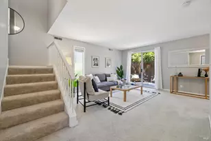 136 Surrey Ln, San Rafael, CA 94903 - Photo 5
