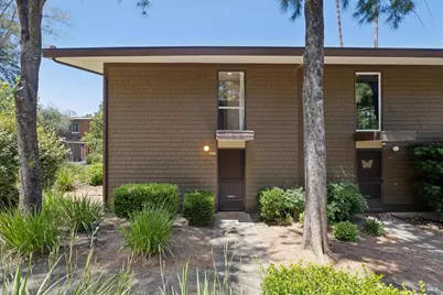 136 Surrey Lane, San Rafael, CA 94903 - Photo 3