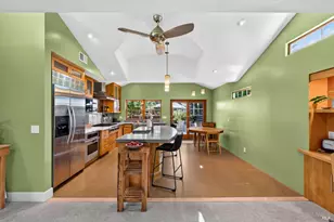 1036 McNear Ave, Petaluma, CA 94952 - Photo 5