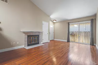 2285 Stanislaus Court, Santa Rosa, CA 95401 - Photo 3