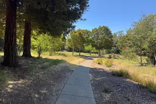 2285 Stanislaus Ct, Santa Rosa, CA 95401 - Photo 39