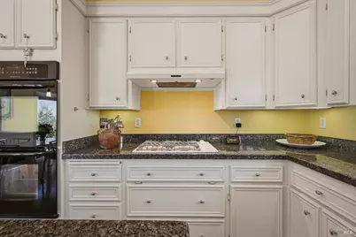 530 Westgate Drive, Napa, CA 94558 - Photo 37