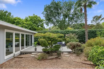 584 Midway Boulevard, Novato, CA 94947 - Photo 33