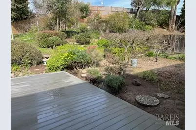 584 Midway Boulevard, Novato, CA 94947 - Photo 5