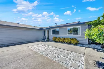2425 Oceanic Drive, Fairfield, CA 94533 - Photo 3
