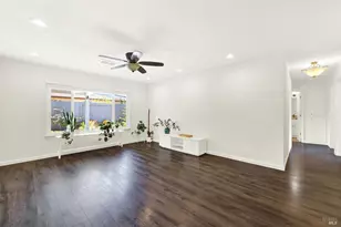 2425 Oceanic Dr, Fairfield, CA 94533 - Photo 15