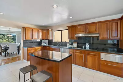 112 Serra Drive, Vallejo, CA 94590 - Photo 17