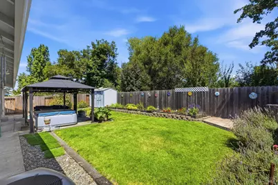 525 Albert Way, Petaluma, CA 94954 - Photo 41