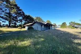 34201 Pacific Reefs Rd, Albion, CA 95410 - Photo 33