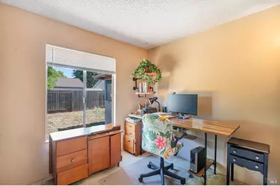 1551 W 3rd Street, Santa Rosa, CA 95401 - Photo 17