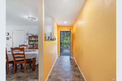1551 W 3rd Street, Santa Rosa, CA 95401 - Photo 9