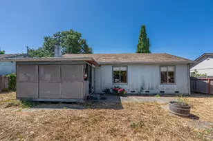 1551 W 3rd St, Santa Rosa, CA 95401 - Photo 25