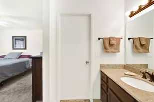 203 Greenwich Cir, Vacaville, CA 95687 - Photo 57