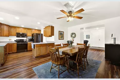 203 Greenwich Circle, Vacaville, CA 95687 - Photo 31