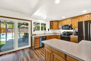203 Greenwich Cir, Vacaville, CA 95687 - Photo 33