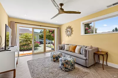 18 Devonshire Drive, Novato, CA 94947 - Photo 29