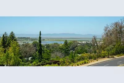 355 Parkview Terrace #L12, Vallejo, CA 94589 - Photo 1