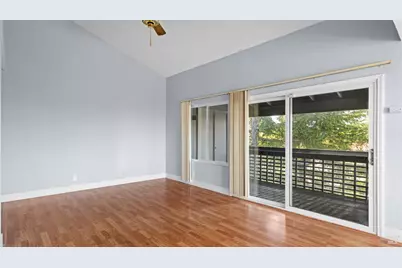 355 Parkview Terrace #L12, Vallejo, CA 94589 - Photo 19