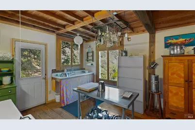 8868 Mill Creek Road, Healdsburg, CA 95448 - Photo 9
