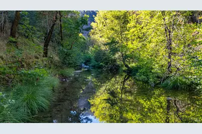 8868 Mill Creek Road, Healdsburg, CA 95448 - Photo 31