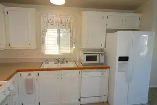28 Valencia Dr, Fairfield, CA 94533 - Photo 15