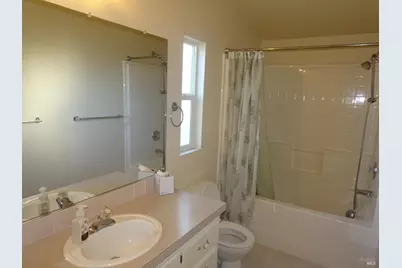 28 Valencia Drive, Fairfield, CA 94533 - Photo 17