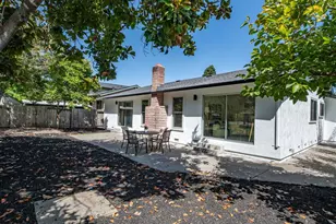 261 Redwood Cir, Petaluma, CA 94954 - Photo 35